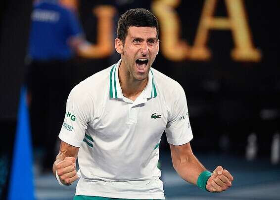 נובאק ג'וקוביץ'. ניצל מניסיוון סחיטה מכוער // צילום: אי-פי