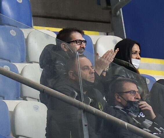 חוגג ביציע // צילום: דני מרון