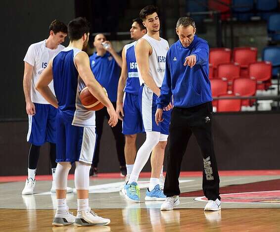 קטש באימון הנבחרת // צילום ברני ארדוב
