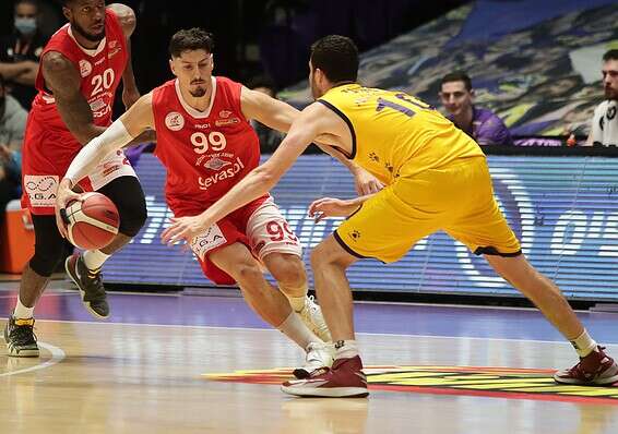 זיו מול פניני, הערב בחולון // צילום: דני מרון