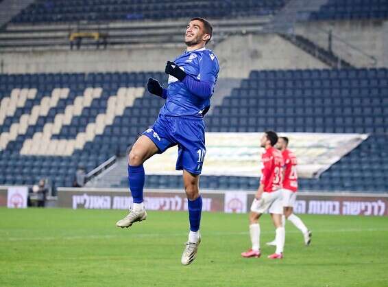 ליאל עבדה חוגג את השער היקר שלו // צילום: דני מרון