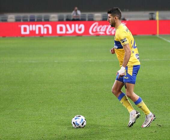 יונתן כהן, הערב בבלומפילד // צילום: אודי ציטיאט