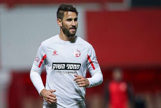 אנתוני וארן, הערב // צילום: מאור אלקסלסי