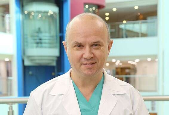 יו"ר האיגוד הישראלי לניתוחי לב־חזה פרופ' לאוניד סטרניק // באדיבות המצולם