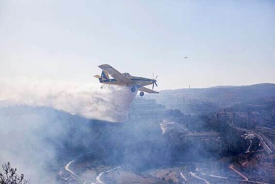שריפה בהרי ירושלים // צילום: כבאות והצלה ירושלים