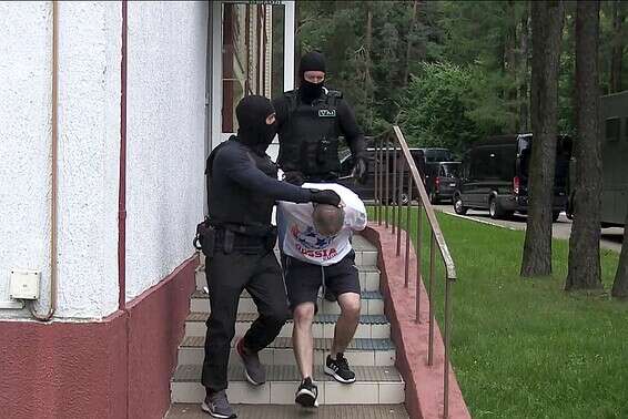 מעצר "שכירי החרב" הרוסים בבלארוס // צילום: רויטרס