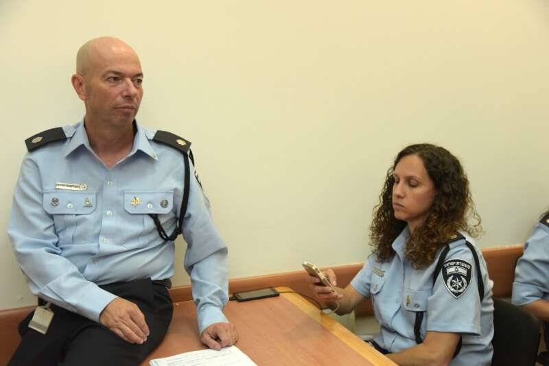 נציגי המשטרה בתיק // צילום: יוסי זליגר