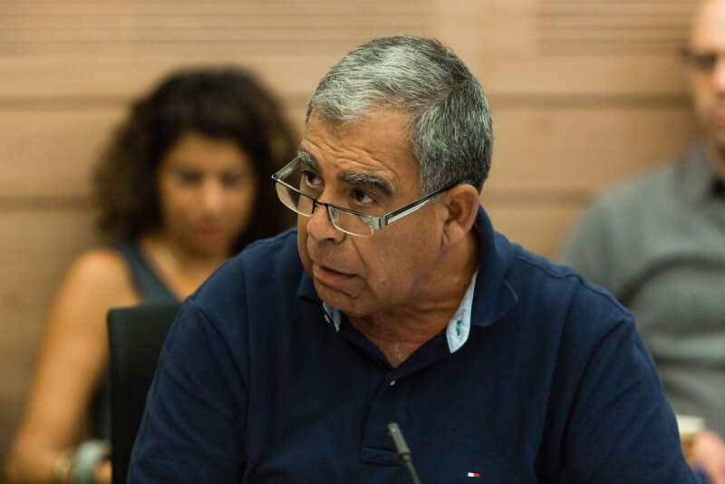 "מבצע של פקח ושוטר וזה ייפסק". ח"כ מיקי לוי // צילום: דודי ועקנין