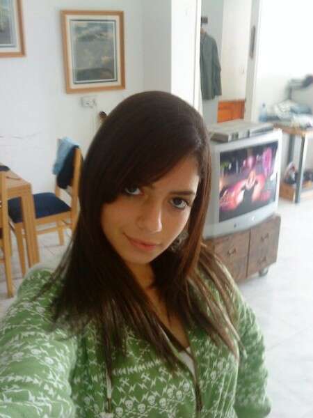 הדר בוכריס ז"ל שנרצחה לפנות ערב בפיגוע בגוש עציון