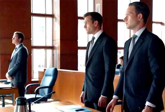 מתוך הסדרה "חליפות" (2011)