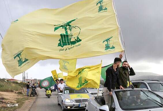 ידו בכל. חיזבאללה // צילום: רויטרס