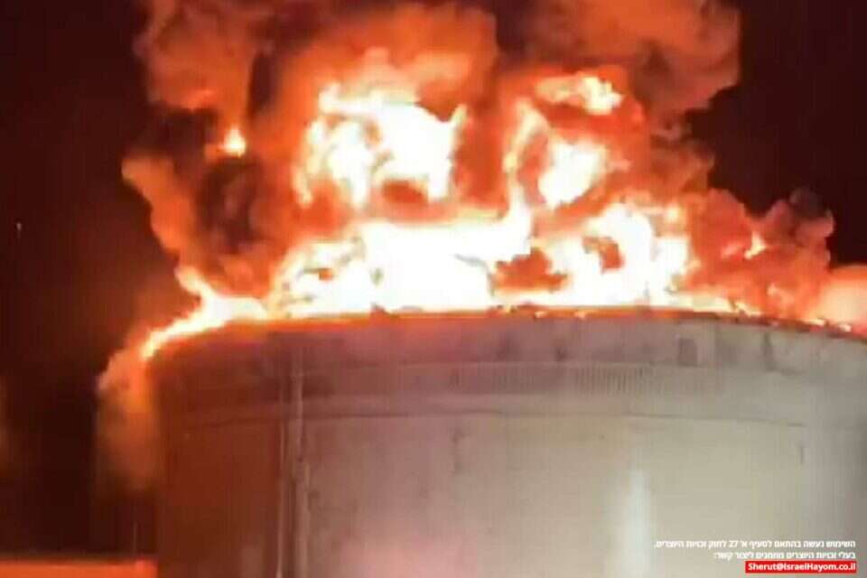 השריפה במתקן באזור אשקלון ,