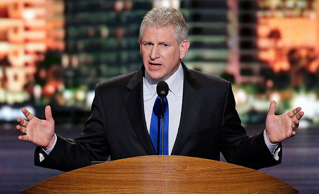 רוברט וקסלר , אי.פי