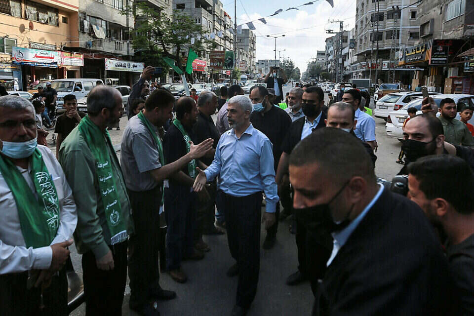 סינוואר בהופעתו הפומבית הראשונה אחרי הסבב האחרון , אי.פי