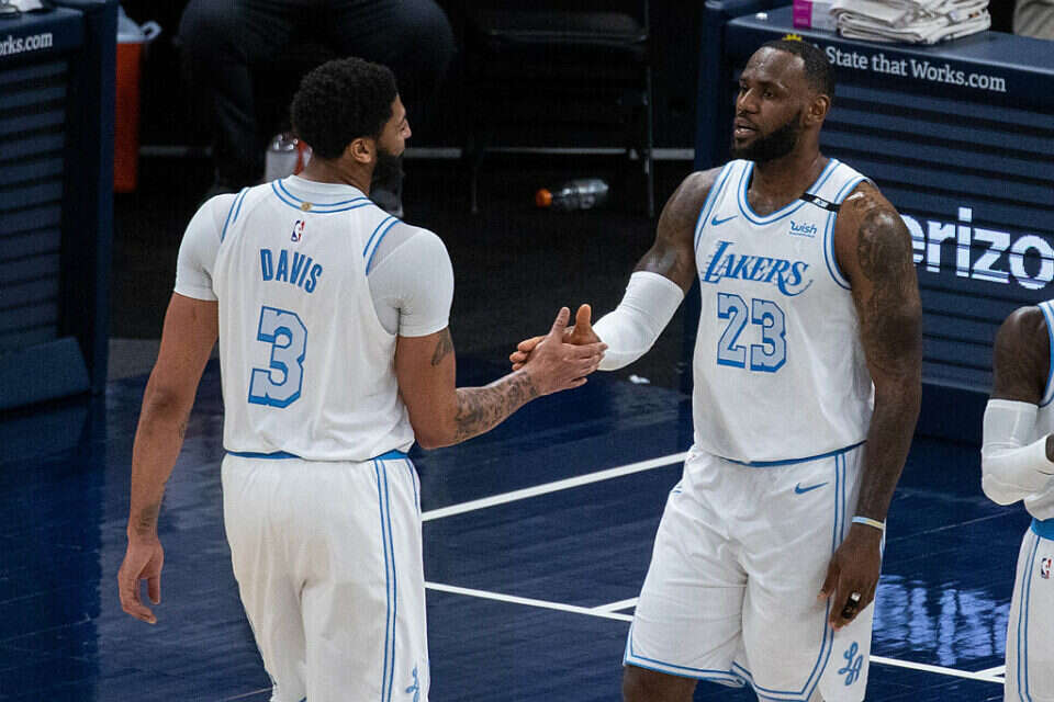 ג'יימס ודיוויס. יסיימו במקום השישי? , USA TODAY Sports