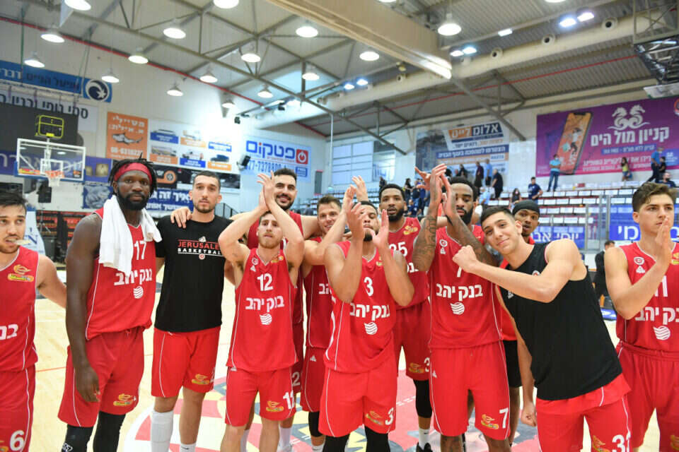 הפועל ירושלים חוגגת , יהודה בן יתח