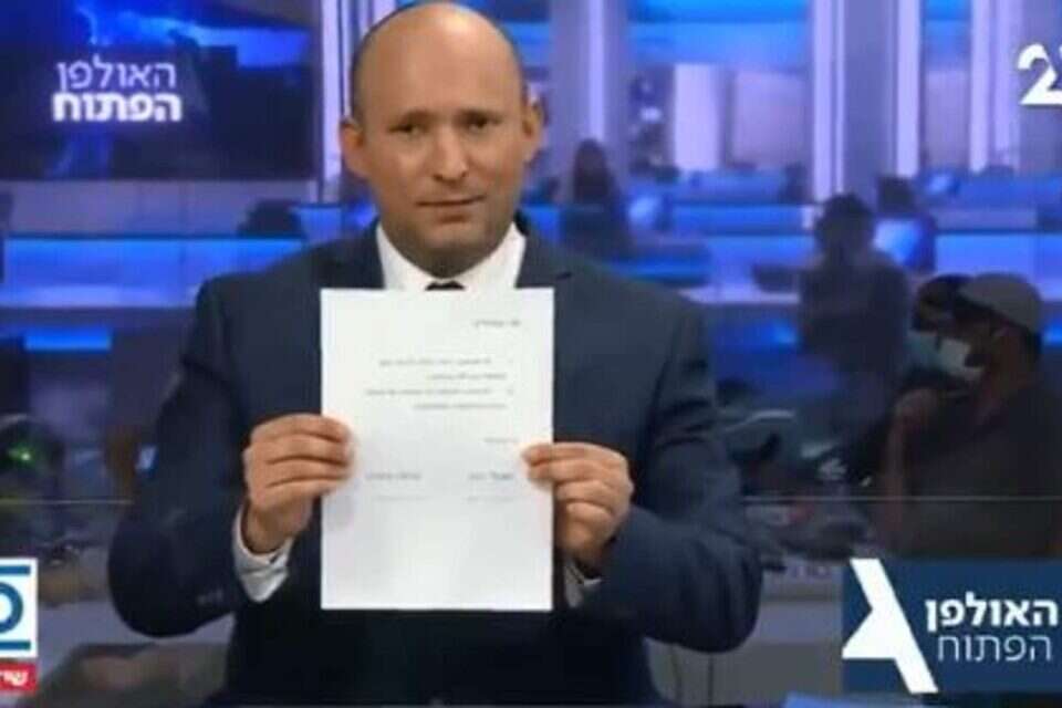 "לא אאפשר ללפיד להיות ראש הממשלה, גם לא ברוטציה" נפתלי בנט מתחייב לפני הבחירות , צילומסך משידורי ערוץ 20