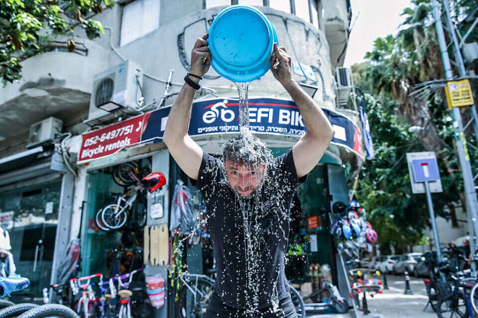 "על הציבור להקפיד על שתייה מרובה" , יהשוע יוסף