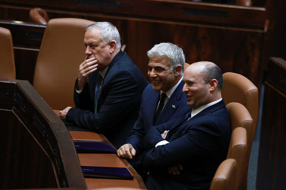 בנט, לפיד וגנץ במליאת הכנסת , אורן בן חקון