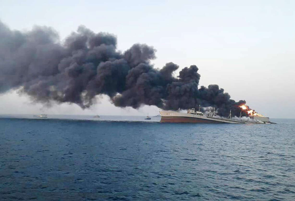 התקפות על האי חארג'  , רויטרס