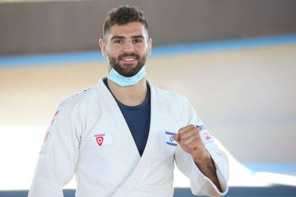 פיטר פלצ'יק. הכל מוכן למדליה , צילום: אודי ציטיאט