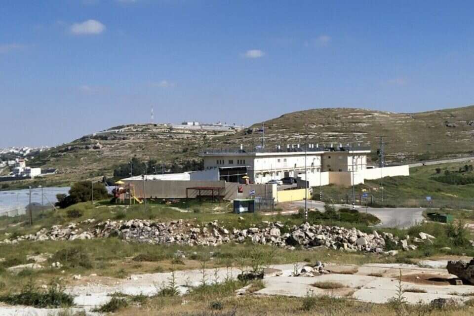 התנחלות אדוריים , דוברות הר חברון