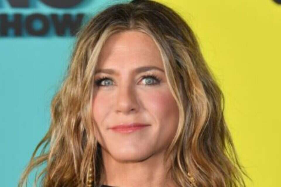 ג'ניפר אניסטון: "ניתקתי קשרים עם אנשים שהם מתנגדי חיסונים"