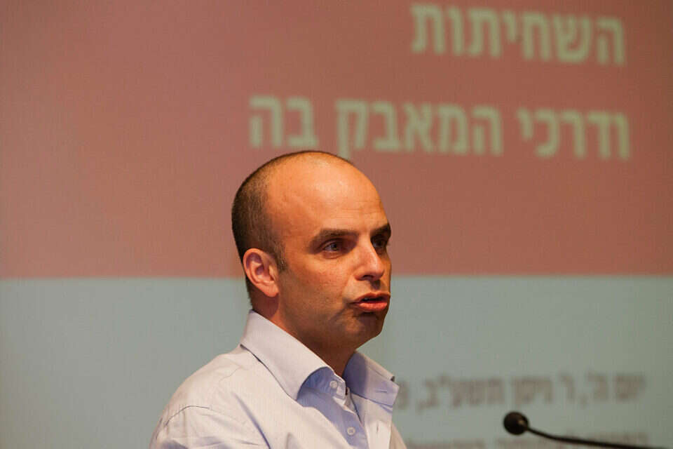 עו"ד דן אלדד , דודו ועקנין
