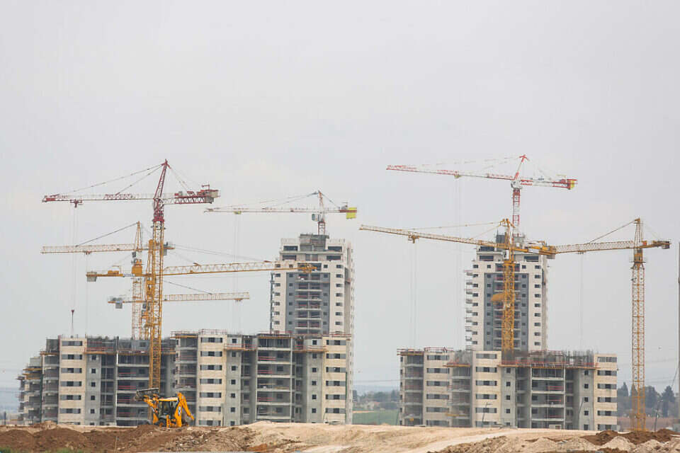 בנייה חדשה למגורים בקריית גת , יהושע יוסף