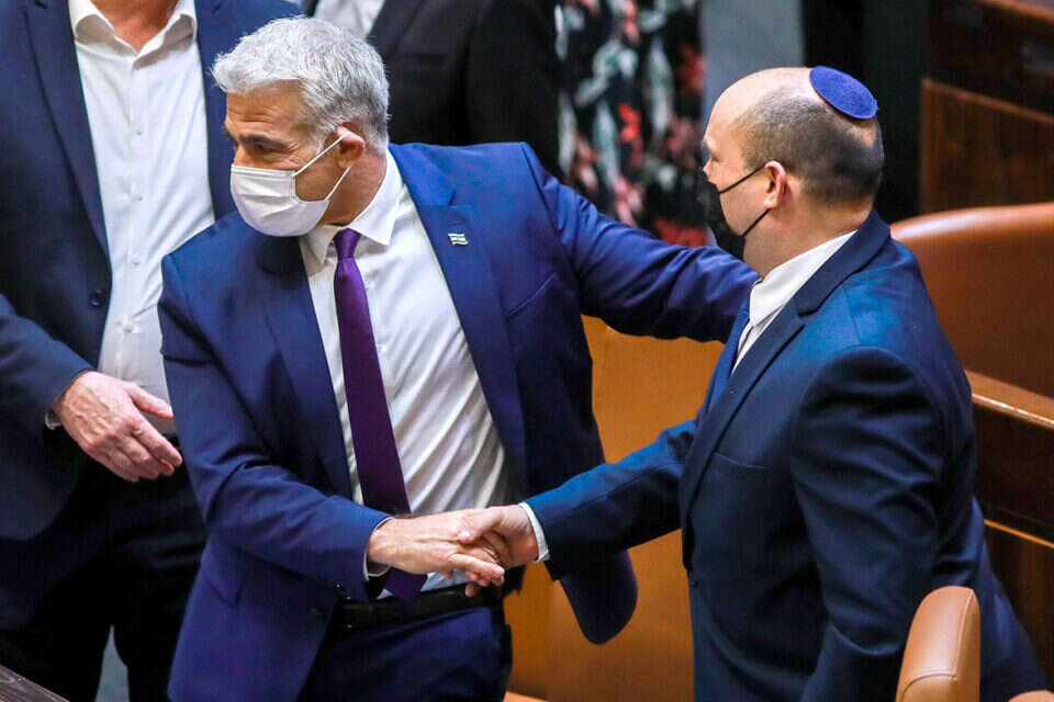 רה"מ המכהן והחליפי, בנט ולפיד , אורן בן חקון