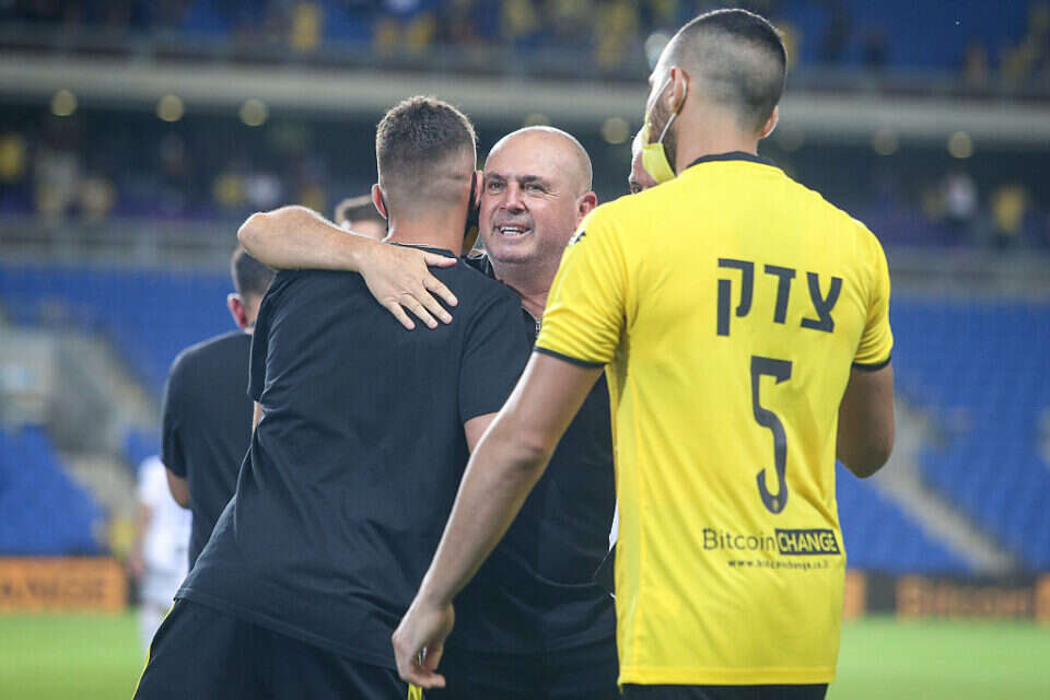בני לם חוגג את המשחק הגדול מול מחזיקת הגביע , עמי שומן