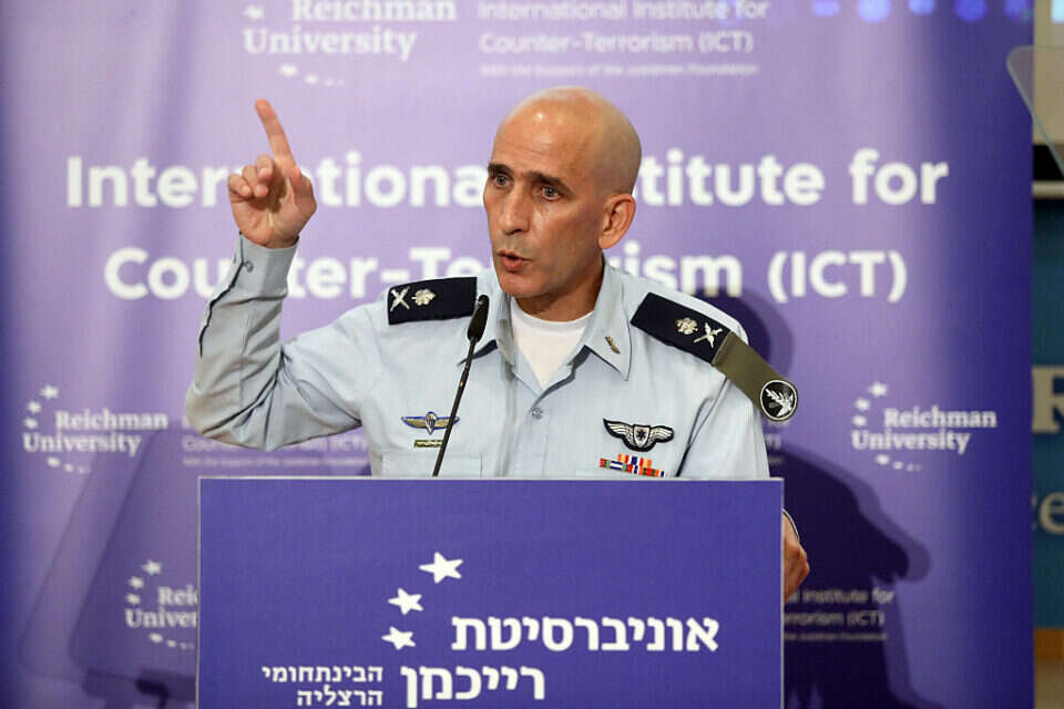ראש אגא"ס, האלוף טל קלמן , גדעון מרקוביץ'