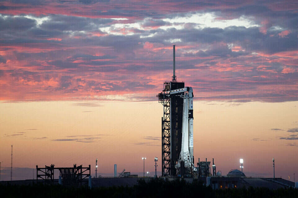 טיל מדגם פלקון 9 של חברת החלל spaceX , איי.אף.פי