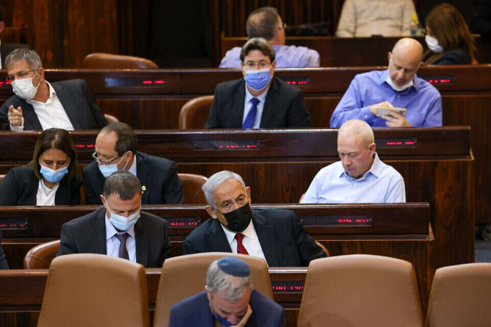 נתניהו וחברי האופוזיציה , נועם מוסקוביץ'