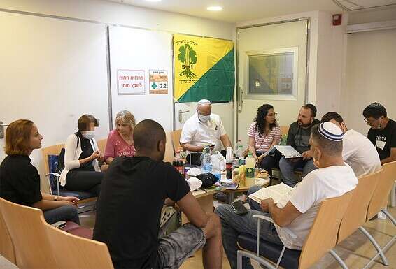 "המקום הזה הפך למשפחה". במחלקת הכוויות // צילום: יוסי זליגר