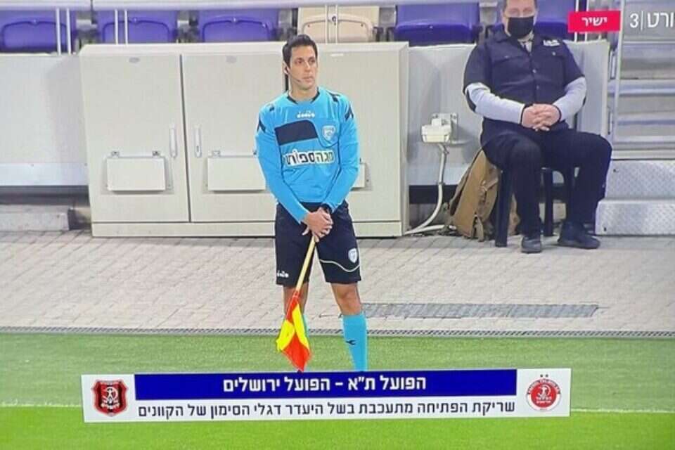 פארסה בבלומפילד , מתוך טוויטר