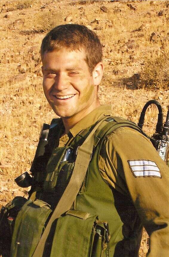 יהונתן היה בן 27 בנופלו