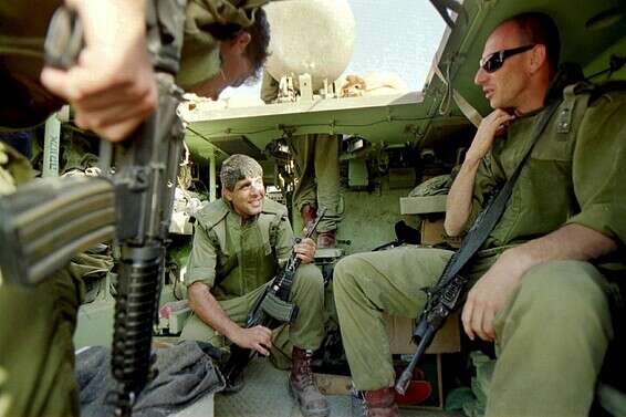 חיילים בטול כרם במבצע חומת מגן