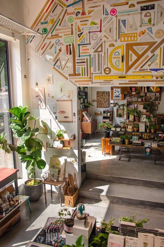 יולטה, תל אביב/ רמת השרון