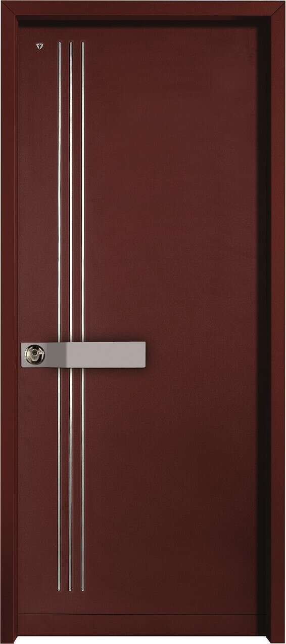 דלת כניסה צבעונית תכניס כתם צבע משמעותי, כזה שאינו משתלט על החלל. דלת כניסה של רב בריח מדגם טריפל.