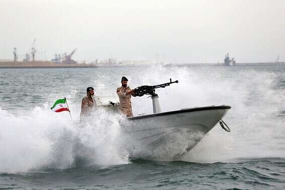 כוחות חיל הים האיראניים // צילום: אי.פי.אי