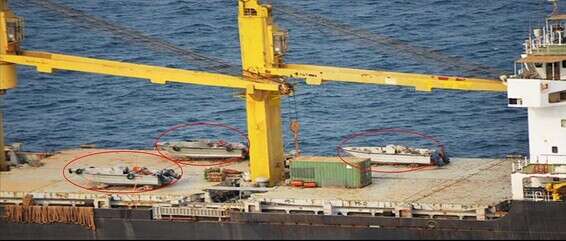 כלי שיט מהירים של משמרות המהפכה על סיפונה של הסביז