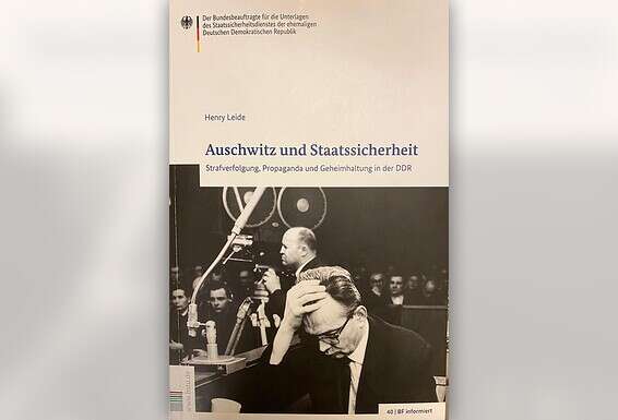 עטיפת ספרו של ליידה