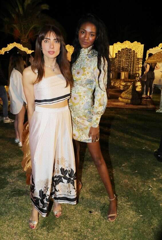 מצליחות לקלוע כל פעם מחדש. טיטי ואירה דולפין // צילום: רפי דלויה