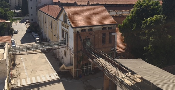 מבט ממרפסת מבנה המזקקה // אדריכלים PEI COBB FREED (ניו-יורק) וקימל אשכולות אדריכלים