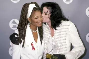 הקרנה משפחתית הפכה לעימות: האחים ג'קסון רבו