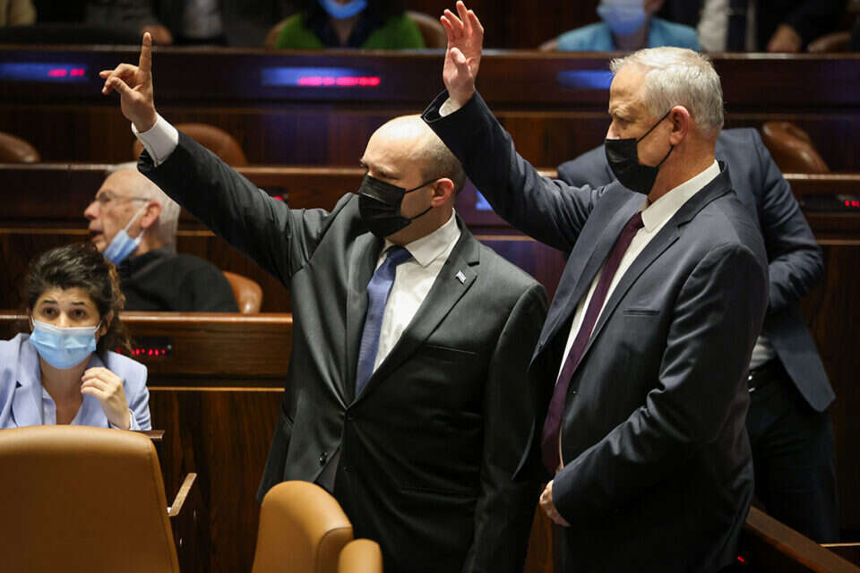 בני גנץ ונפתלי בנט , נועם מושקוביץ - דוברות הכנסת