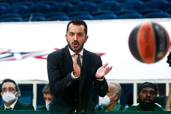 יורגוס וובוראס. מאמן מזן אחר // צילום: אי-פי