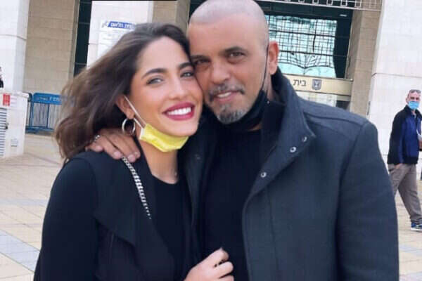 לא לפחד. דניאל גרינברג עם אייל גולן , אינסטגרם