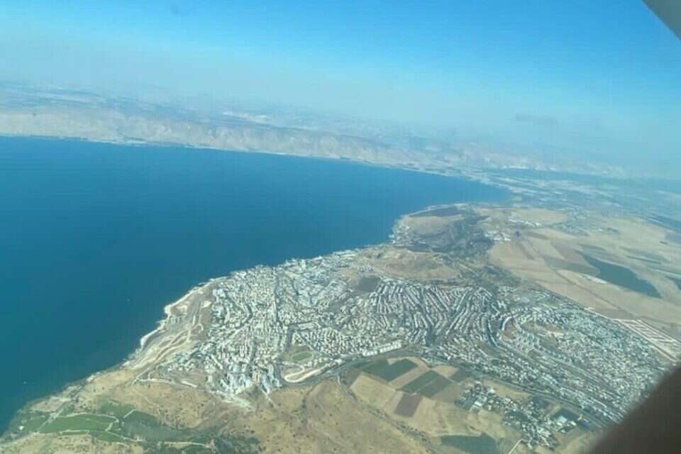 תמונה של טבריה ממבט על , רוני ניב